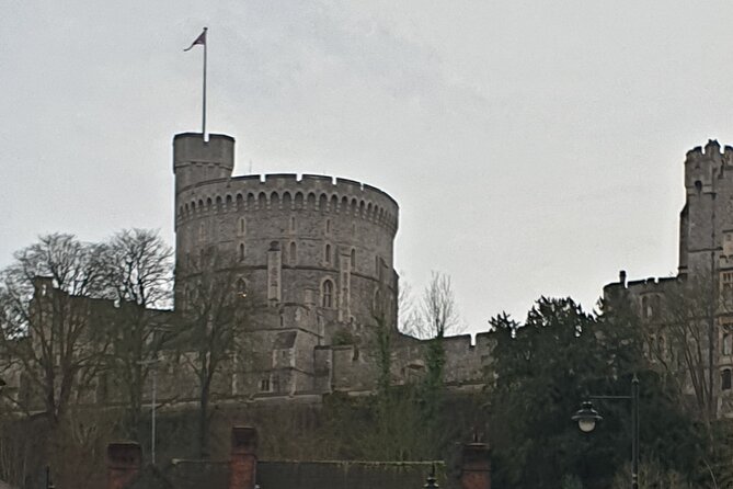 Private driver guided tours Windsor castle Stonehenge - Timing, comfort, and the long return to London