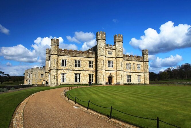 Private driver tours to Leeds Castle, Canterbury, White Cliffs - Key points to know before booking