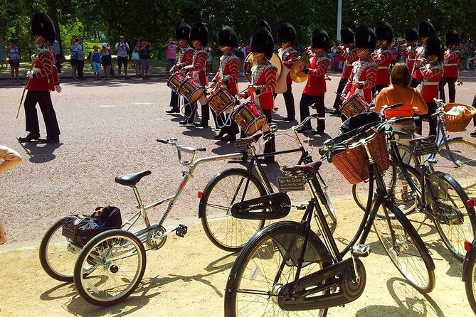 Private Family Bike Tour of London, fun for all ages! - Cleopatra’s Needle and the Thames route