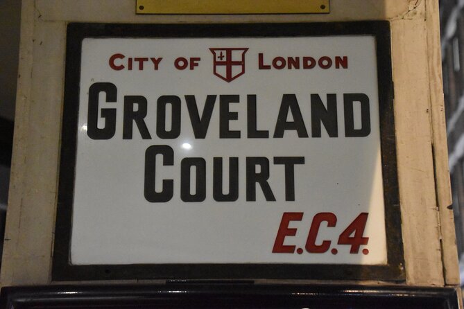 Private Ghosts and Gore Walking Tour of London - Ruined churches and the gateway of severed heads