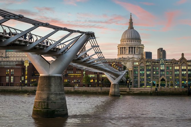 Private Guided London Highlights Walking Tour - Downing Street and Whitehall: Power, government, and civil war