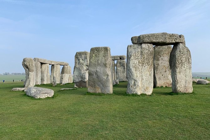 Private Guided Tour of Ancient and Magical Stonehenge - Why a private Stonehenge day can make sense from London