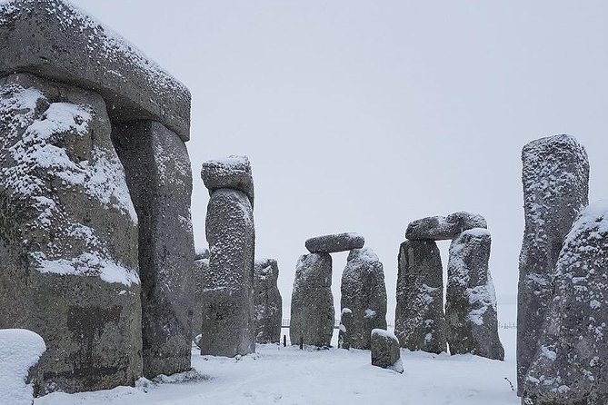 Private Guided Tour of Ancient and Magical Stonehenge - Two hours around the famous stone circle