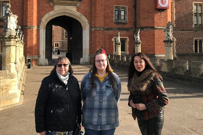 Private Guided Tour of Hampton Court Palace - What the $249.55 group price really buys