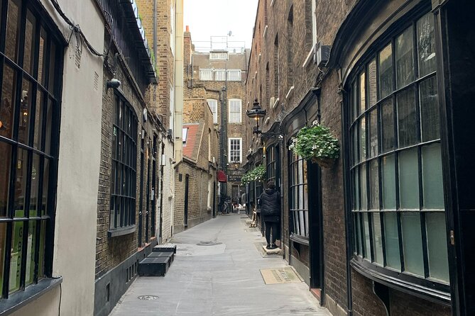 Private Guided Tour of Harry Potter Locations - English/ Italian - Why a private group changes the experience