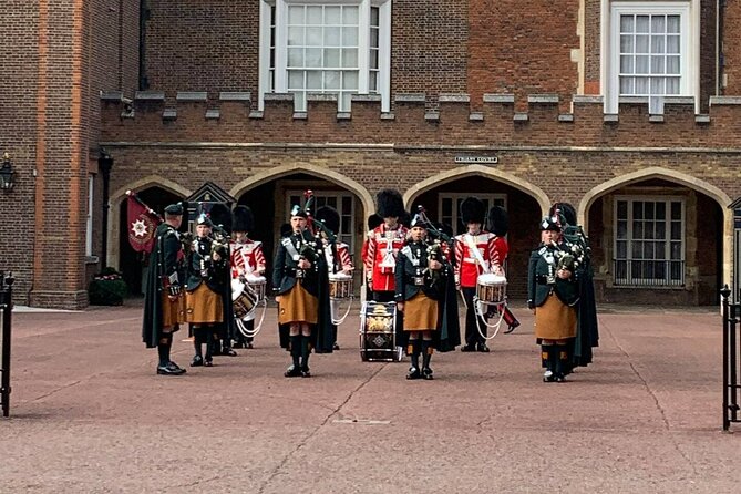 Private Guided Tour of London Landmarks - English or Italian - What the Three-Hour Format Really Gives You