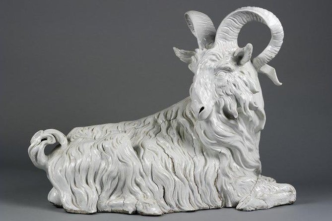 Private Guided Tour of The Victoria and Albert Museum - 3 Hour - Who should book this V&A experience
