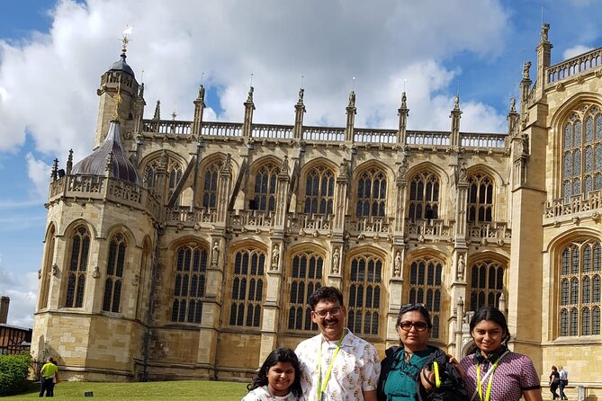 Private Guided Tour of Windsor Castle PLUS and History - Private transport is the main practical advantage