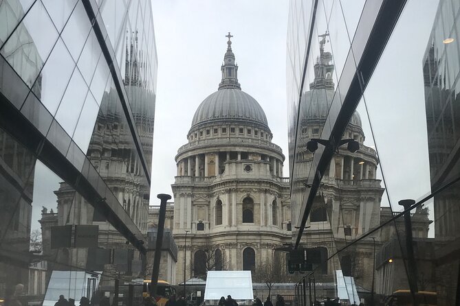 Private Half Day Tour on a London Cab - Roman London and the City’s beginning