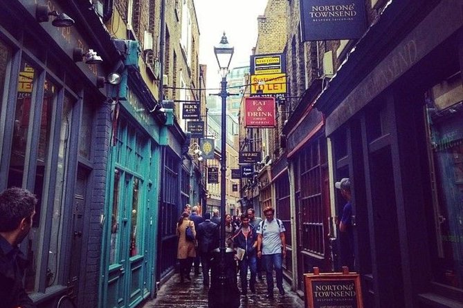 PRIVATE Jack the Ripper Ghost Walking Tour in London - A 7:30 pm start in Jack the Ripper’s East End