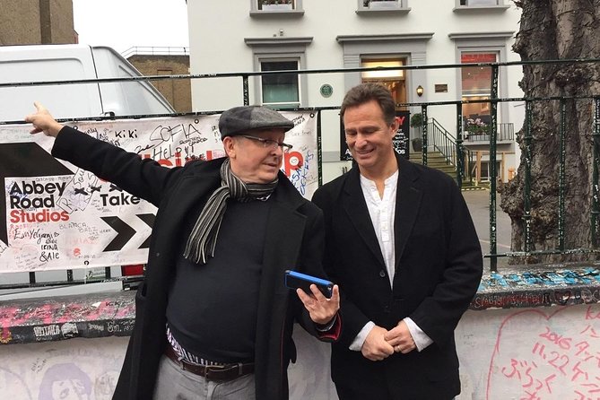 Private London Beatlemania Tour in an Iconic Black Cab - Montague Square links Beatles and Jimi Hendrix