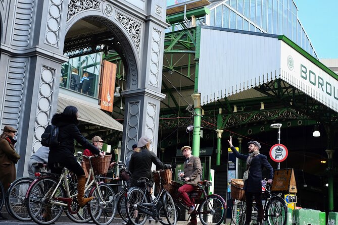 Private London Gin Safari: A Spirited, Juniper-Fuelled Jaunt - Southwark Bridge and Trinity Church Square