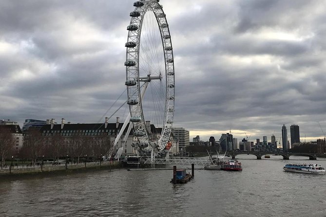 Private London Panoramic Tour by Car with Pick Up From Your Hotel - St. Paul’s Cathedral and the City of London