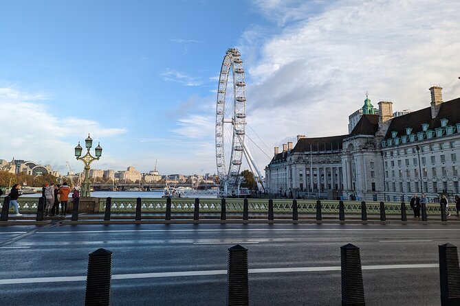 Private London Tour by Car - Pick Up From Your Hotel or Apartment - Shakespeare’s Globe and the route toward Tower Bridge