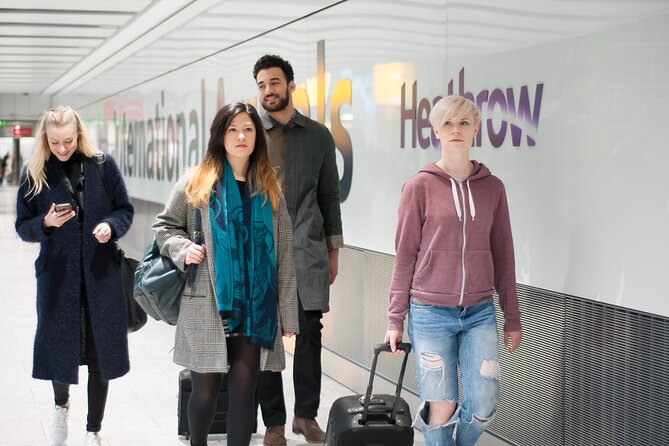 Private London Transfer - Airport to Airport - Heathrow / Gatwick - Meeting the driver after arrival