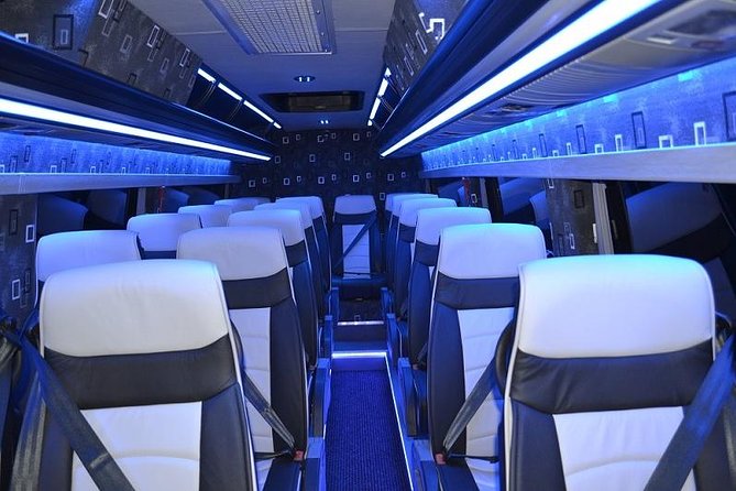 Private Minibus Arrival Transfer: Heathrow Airport to Central London - Why a private Heathrow minibus can make sense