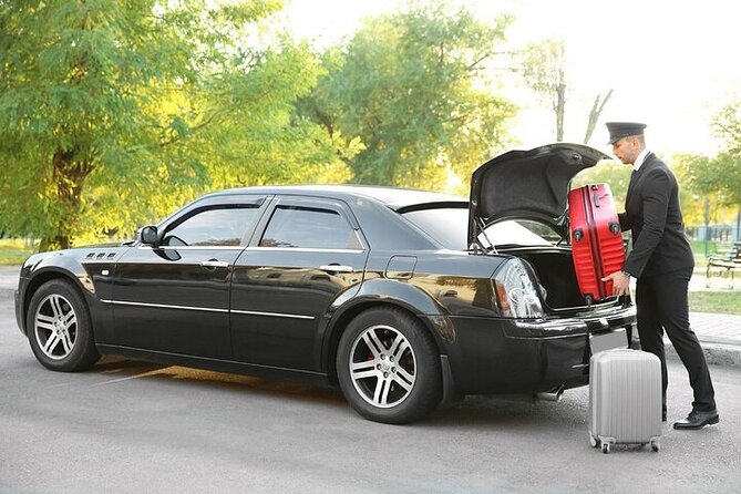 Private Oneway Airport Transfer London Heathrow Airport To London - From Heathrow arrivals hall to your London door