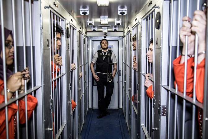 Private Prison Van Escape Game - London Immersive Experience - Why the one-hour game works well