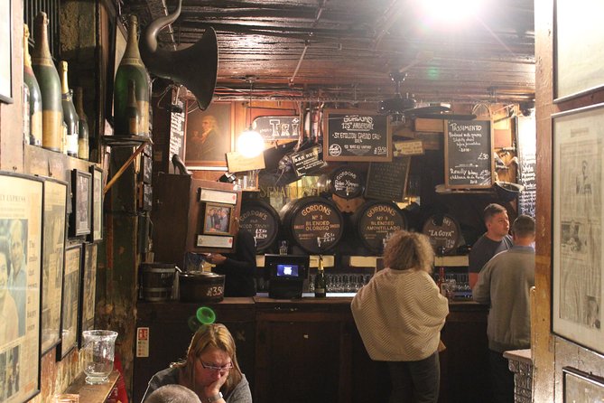 Private Pub Tour of Central London - The Chandos: a pub where big brands are not welcome