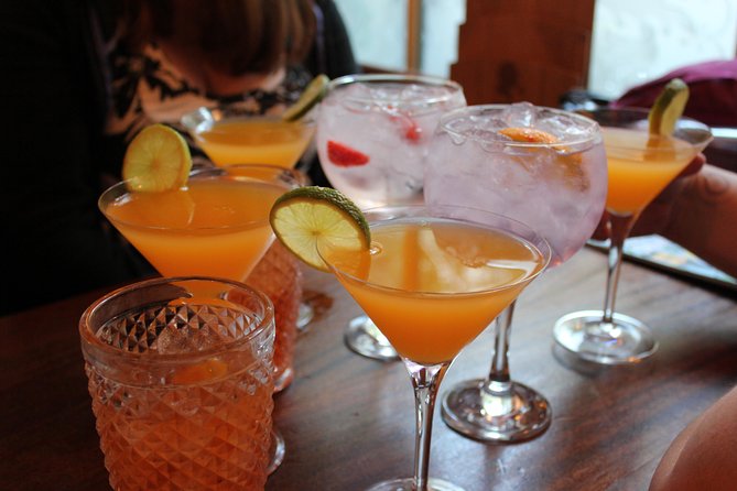 Private Pub Tour of Central London - Gordon’s Wine Bar: a memorable final room