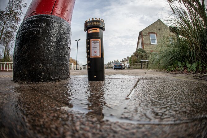 Private Self-Guided Dinky Door Hunt in Cambridge - Market Hill and Downing Street
