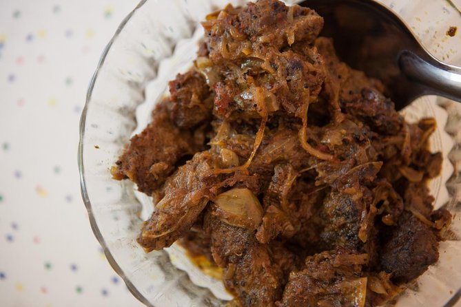 Private South Indian Home Cooking Class in London with a Local - Learning dosas, chutney, curry, and idlis