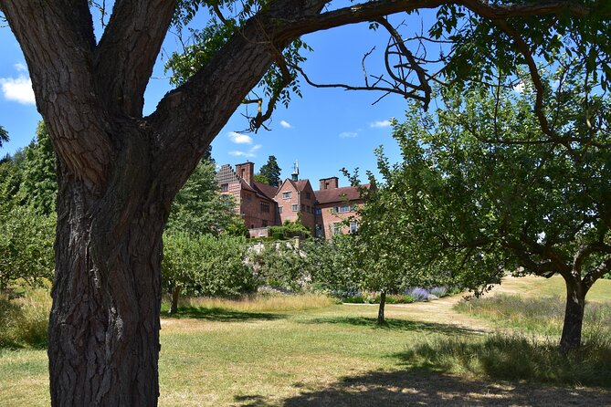 Private Taxi Transfer to Chartwell, Home To Sir Winston Churchill - Who will get the most from this experience