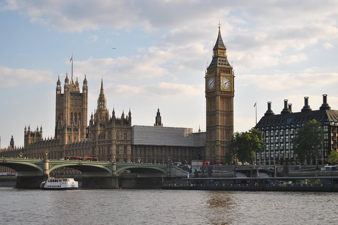 Private Tour: Chauffeur-Driven Tour of London - Westminster: the strongest opening section