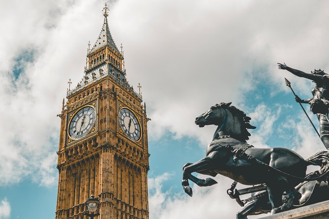 Private Tour, Entry to Westminster Abbey and London Highlights - St James’s Park, birds, and a slower half-hour