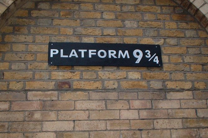 Private Tour: Half Day Harry Potter Black Taxi Tour of London - Starting at Lambeth Bridge with the Knight Bus
