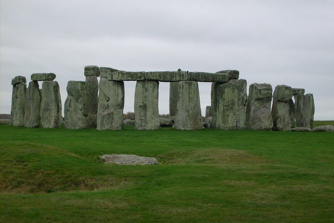 Private Tour of Stonehenge and Salisbury Cathedral - Should you book the Stonehenge and Salisbury tour?