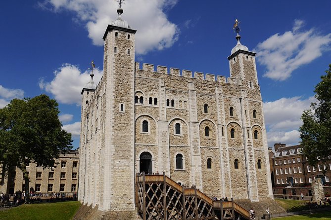 Private Tour of The Tower of London - What the $363.42 price means