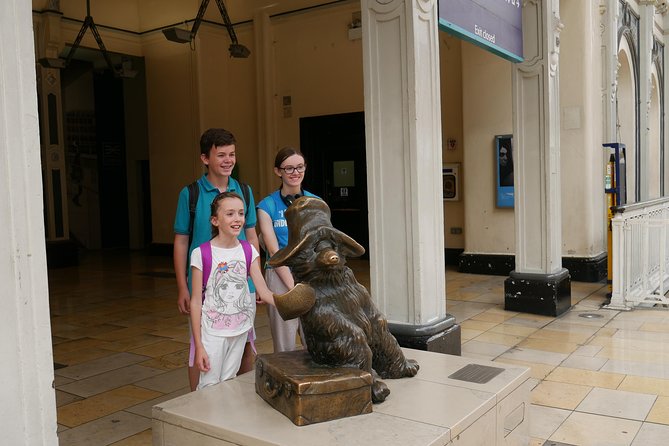 Private Tour: Paddington Taxi Tour of Filming Locations - Lesser-known stops between the main locations