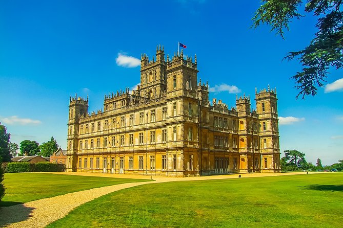 Private Tour to Stonehenge and Highclere Castle (Downton Abbey) - The Egyptian exhibition and Tutankhamun connection