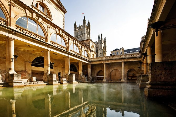 Private Tour to Stonehenge, Bath and The Cotswolds - The driving is part of the deal