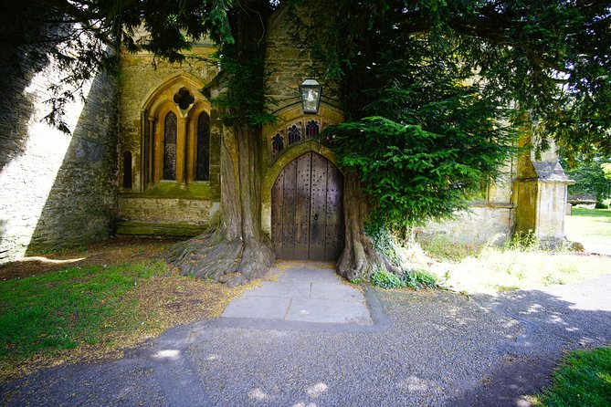 Private Tour to Stratford-Upon-Avon and The Cotswolds - The vehicle, timing, and physical demands