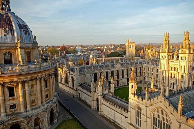 Private Tours to Stonehenge & Oxford - Stonehenge: two hours with the main attraction