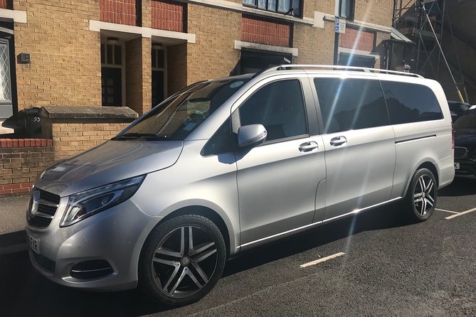 Private Transfers London Heathrow to Southampton Cruise Terminal via Stonehenge - The Stonehenge stop, about 1.5 hours