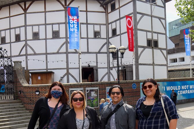 Private Ultimate London Taxi Tour - Camden, music, and Dickens