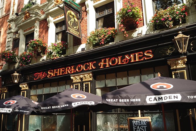 Private Walking Tour: Historic and Hidden Pubs of London - What the private format gives you