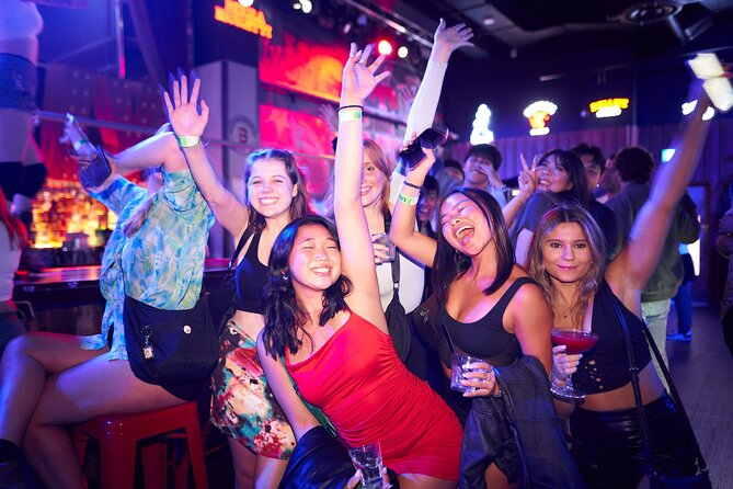 Pub Crawl of Central London - Discounts, free shots, and the real drink cost