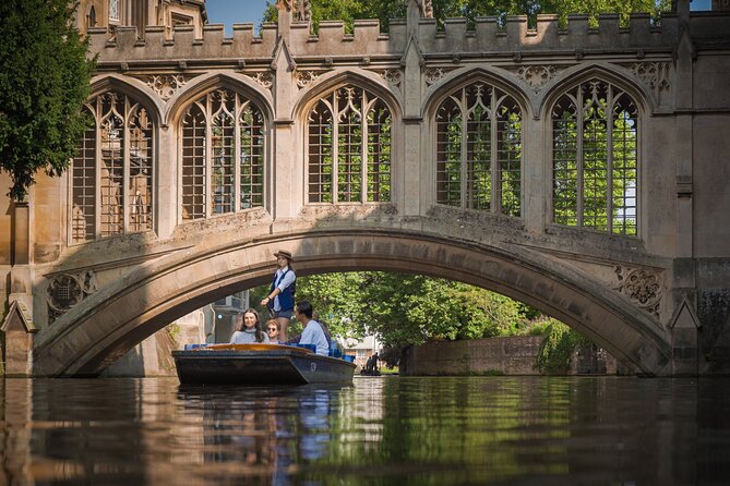 Punting Tour in Cambridge - How much does the Cambridge punting tour cost?
