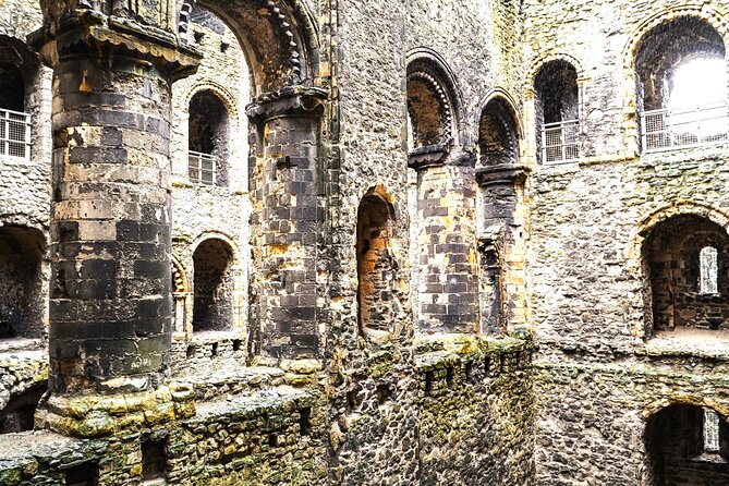 Rochester, Dover Castle Guided Tour and the Cliffs - Two hours inside Dover Castle