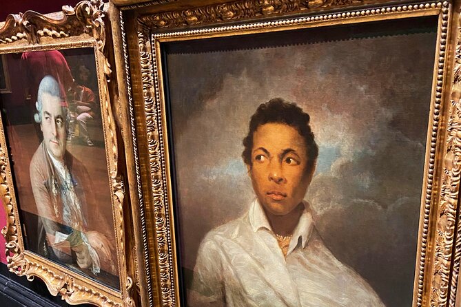 Rogues and Rebels Private Tour in National Portrait Gallery - Who should book this experience?