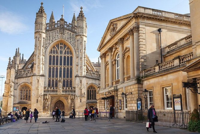 Roman Baths and Bath City Walking Tour - The Royal Crescent and the Circus