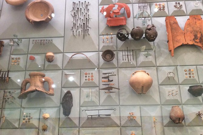Roman London Private Walking Tour - Trajan, the Tower, and All Hallows by the Tower