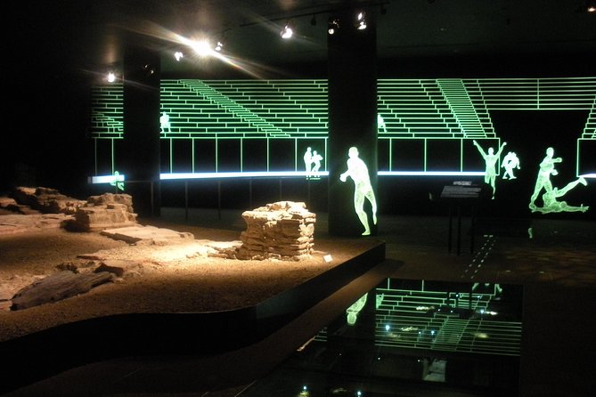 Roman London Private Walking Tour - From St. Paul’s to the first Roman traces
