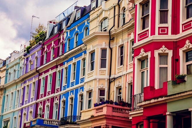 Romantic Notting Hill: Self-Guided Love Story Puzzle Walk - Lansdowne Crescent and Rosmead Road