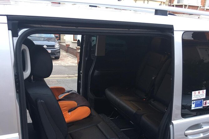 Round Trip Taxi Transfer - Heathrow Airport To & From London - Heathrow to London: a direct ride after your flight