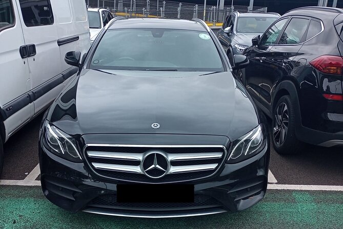 Round Trip Taxi Transfer - Stansted Airport To & From London - A private ride between Stansted and London